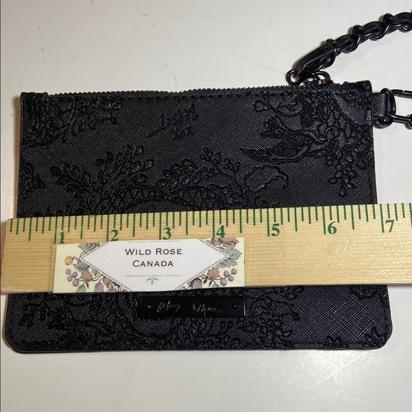 Betsey Johnson Women's Skull Wristlet - Picture 6 of 7